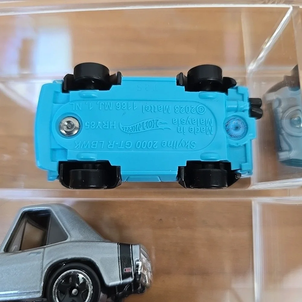 Hot Wheels TOONED Bundle of 8 : Mazda RX-3 Porsche Supra Dodge GT-R in‎ CASE